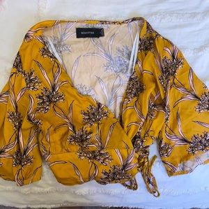 MINKPINK tie side waist floral blouse